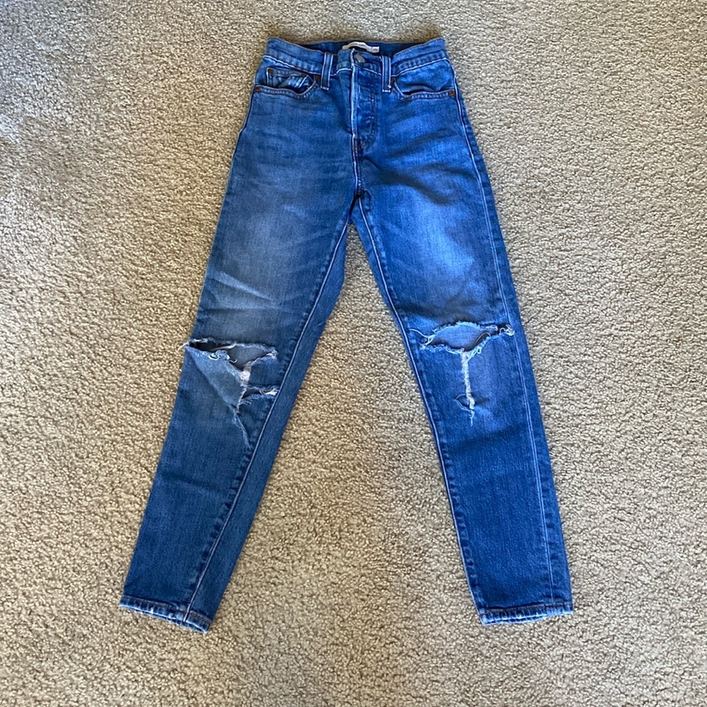 Levi’s Wedgie Skinny size 25